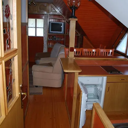 Apartma Mihovc شقة